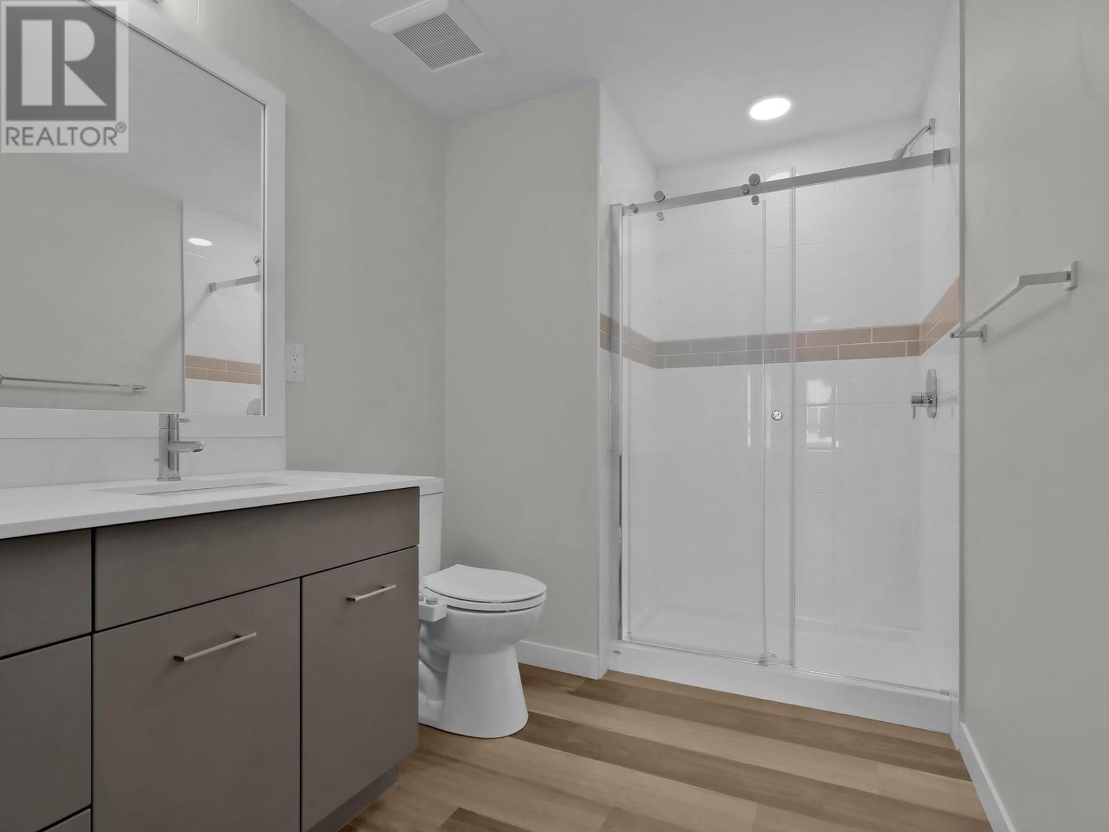 509 722 Valley Road, Kelowna
