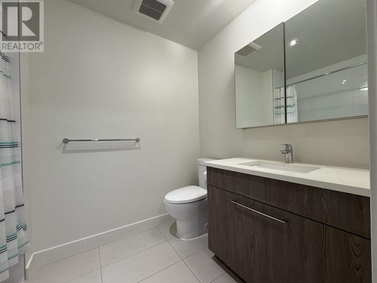 1707 691 NORTH ROAD, Coquitlam