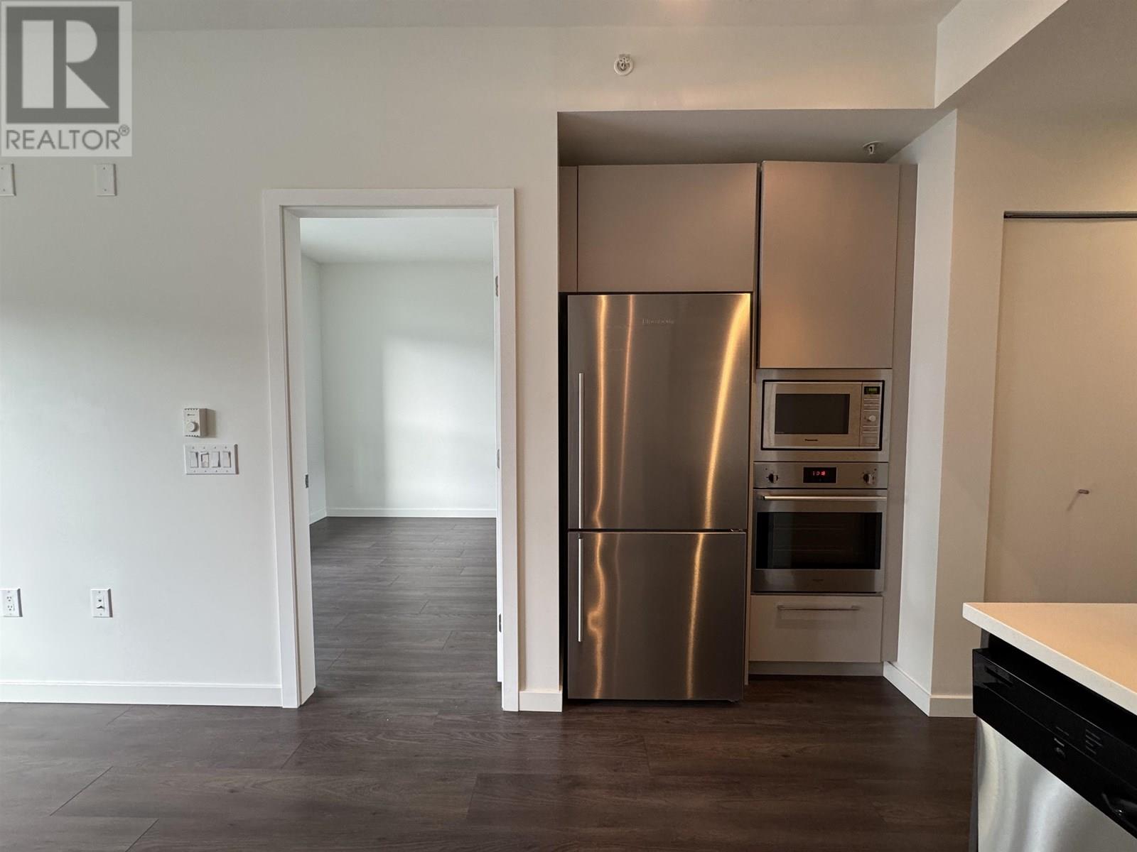 1707 691 NORTH ROAD, Coquitlam