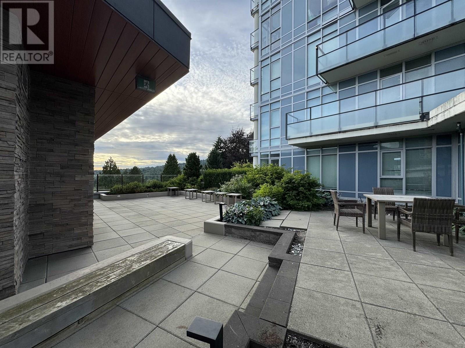 1707 691 NORTH ROAD, Coquitlam