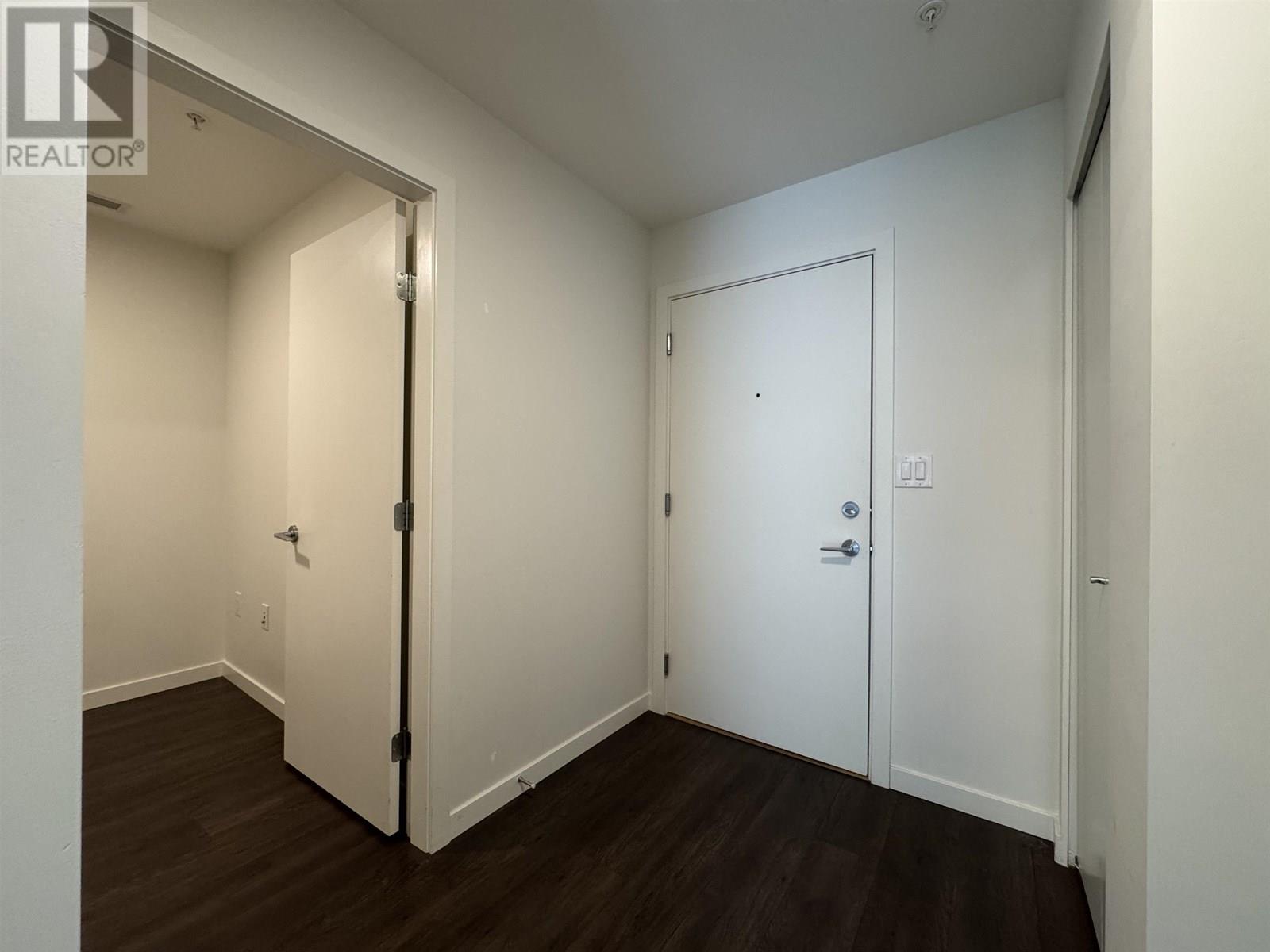 1707 691 NORTH ROAD, Coquitlam