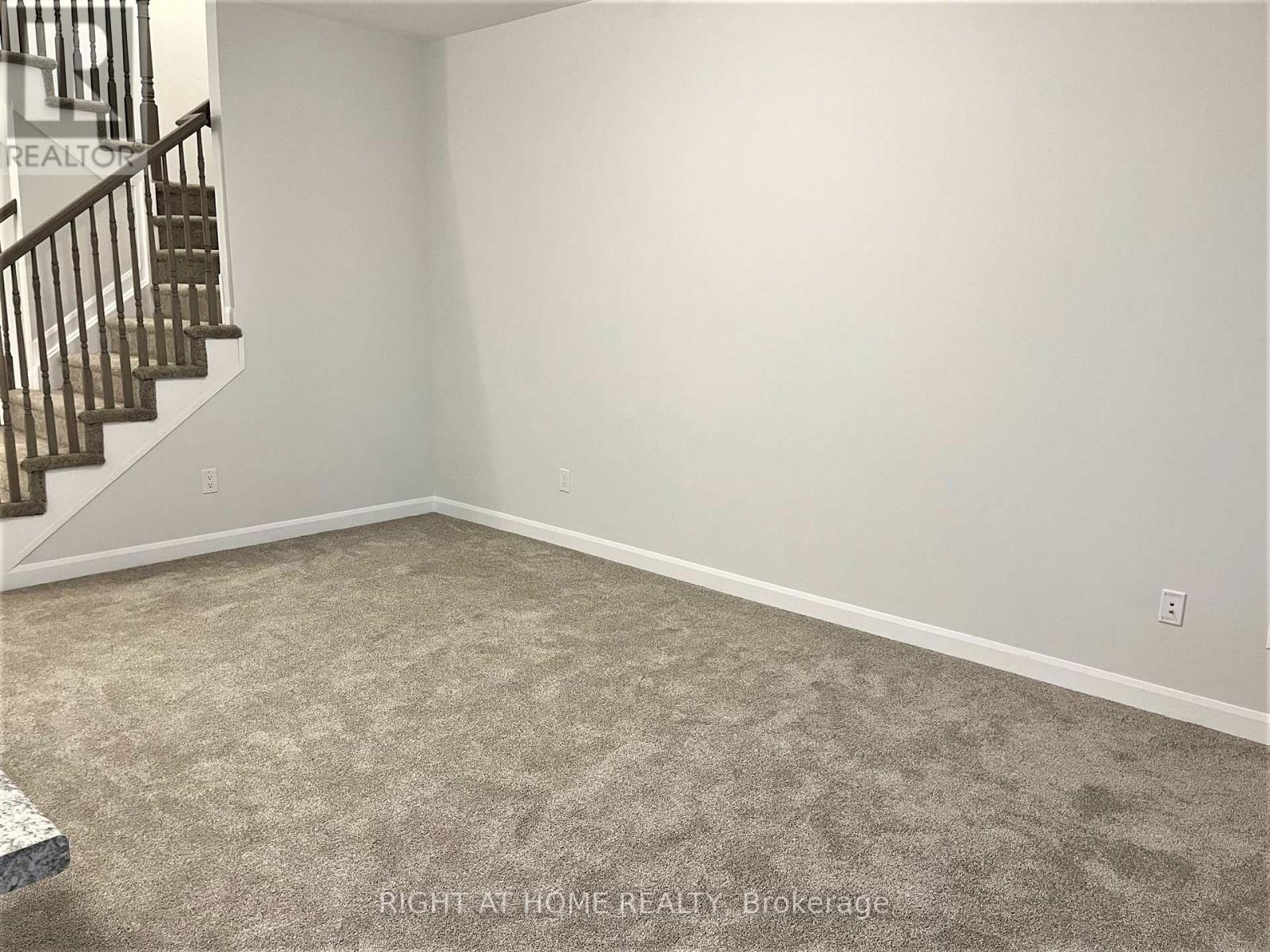 Photo 11 of 151 Chakra Street, Ottawa ON