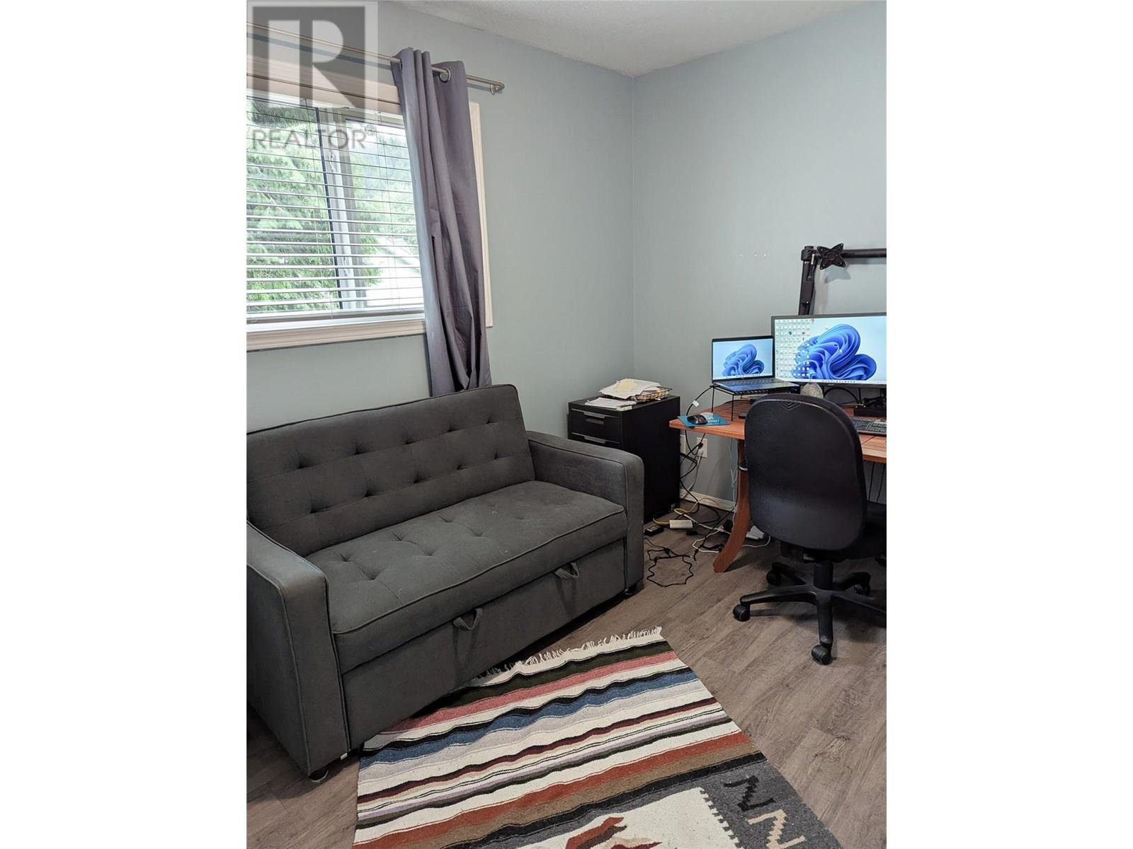 710 IVY Street, Castlegar