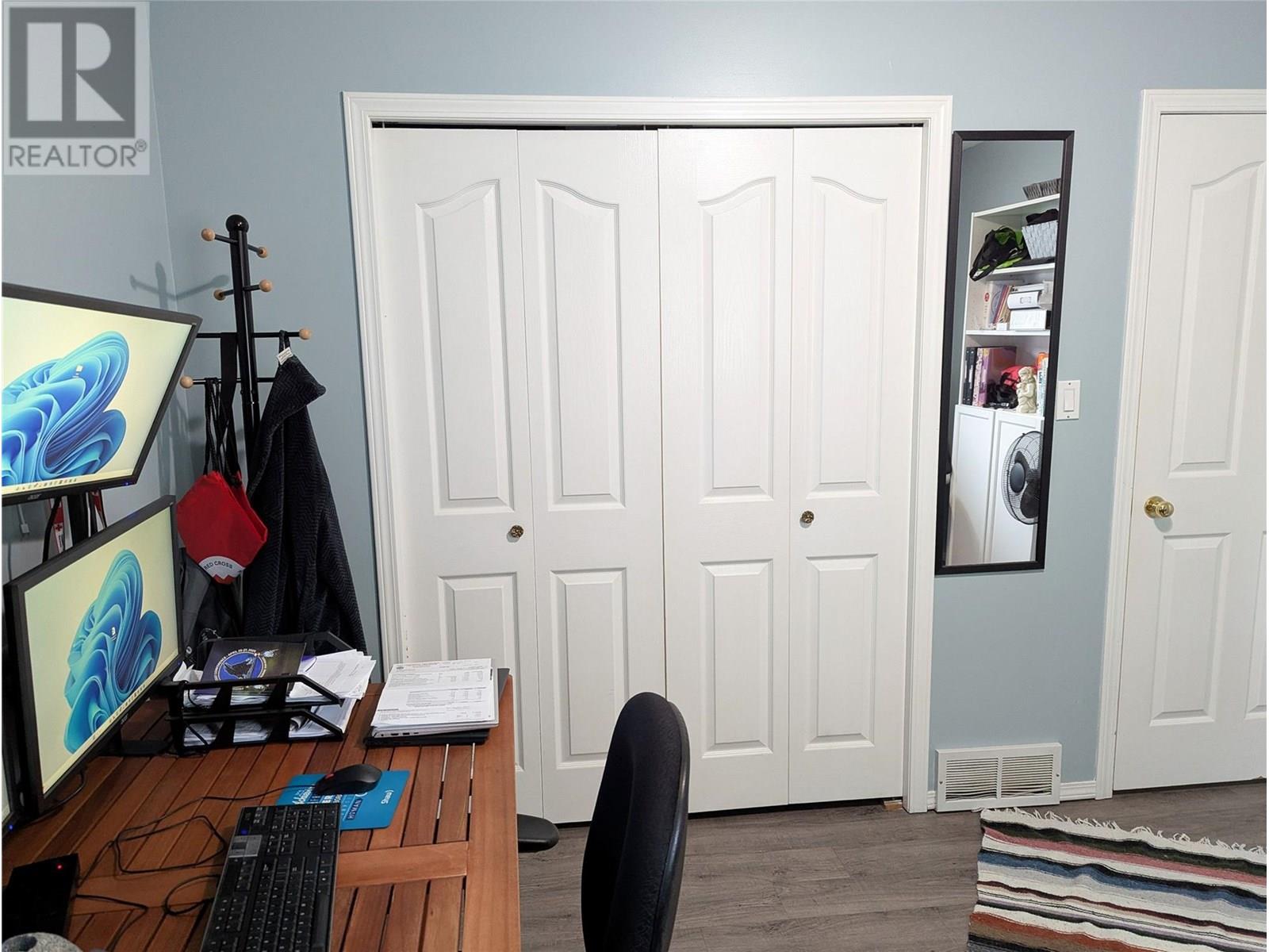 710 IVY Street, Castlegar