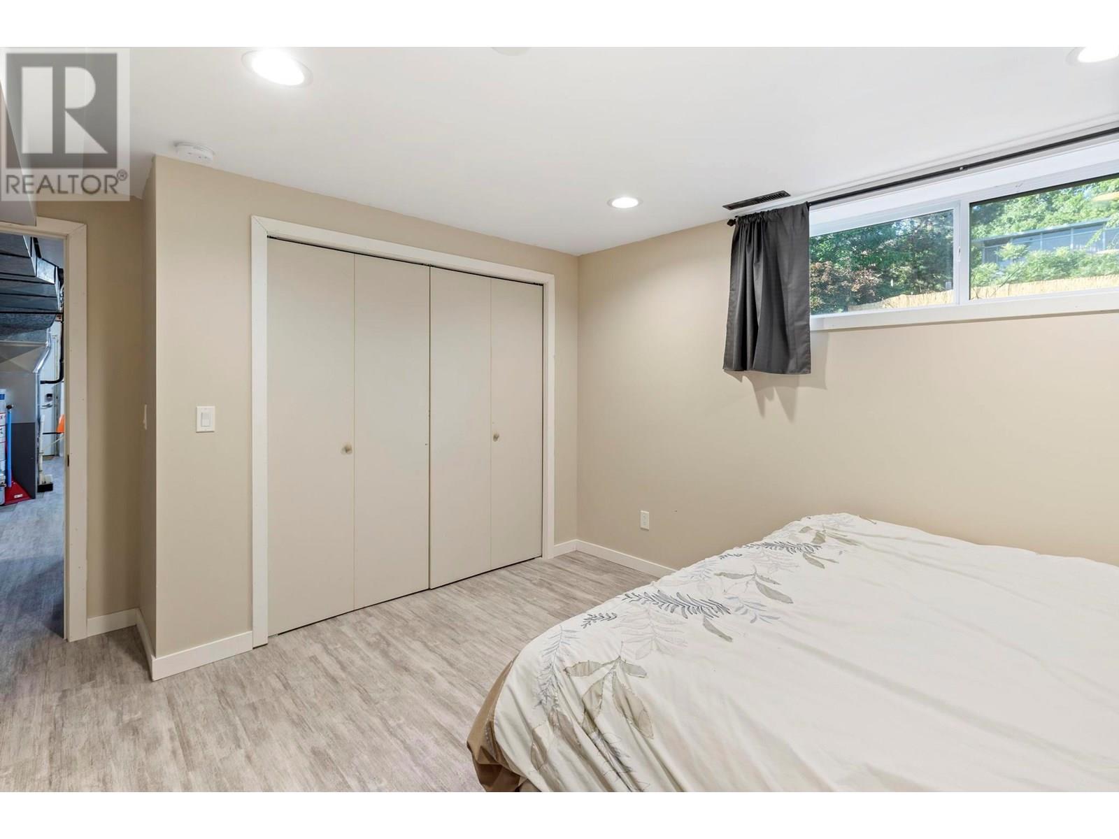 Photo 21 of 1154 Mountain Avenue, Kelowna BC