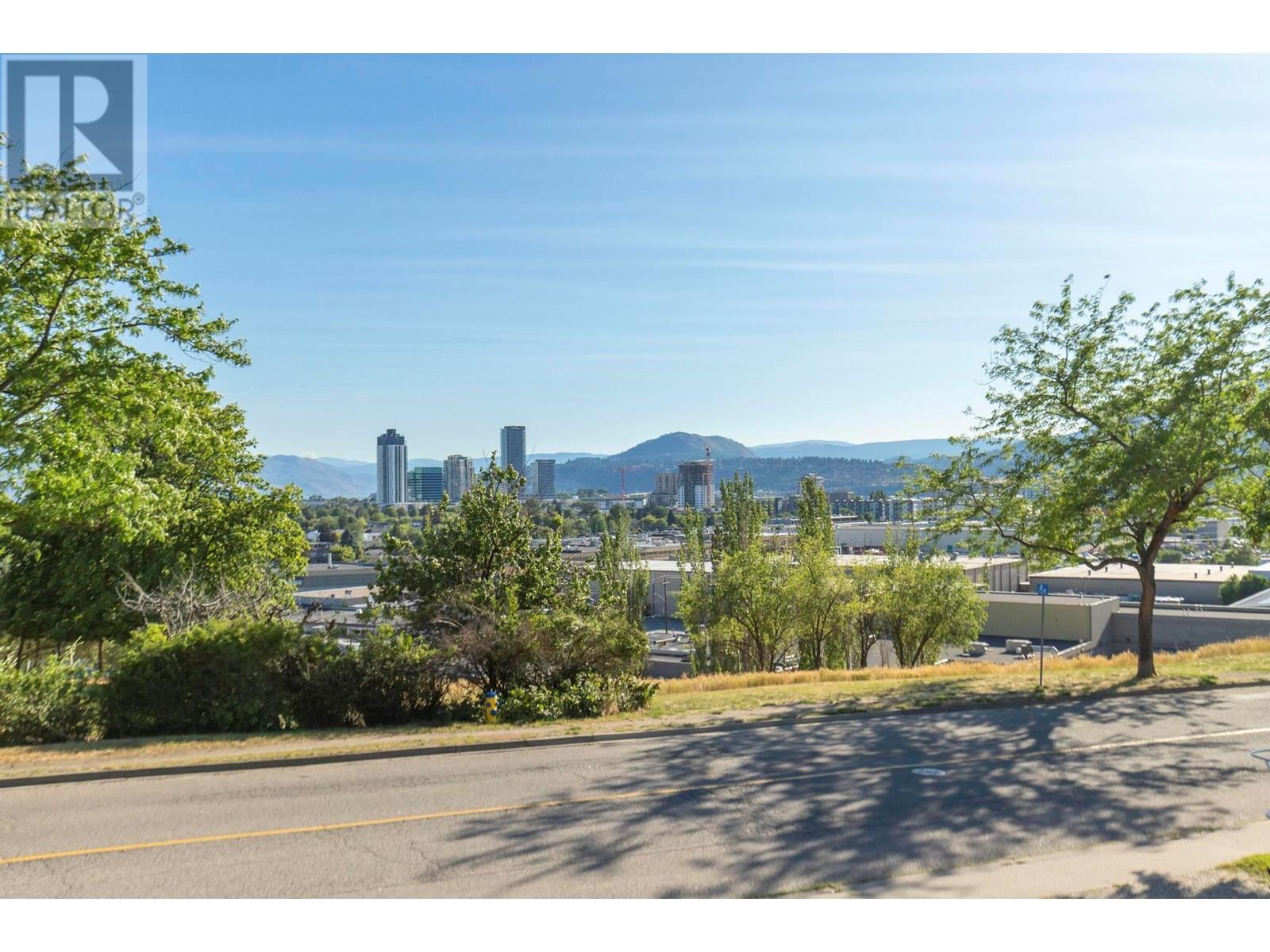 Photo 43 of 1154 Mountain Avenue, Kelowna BC