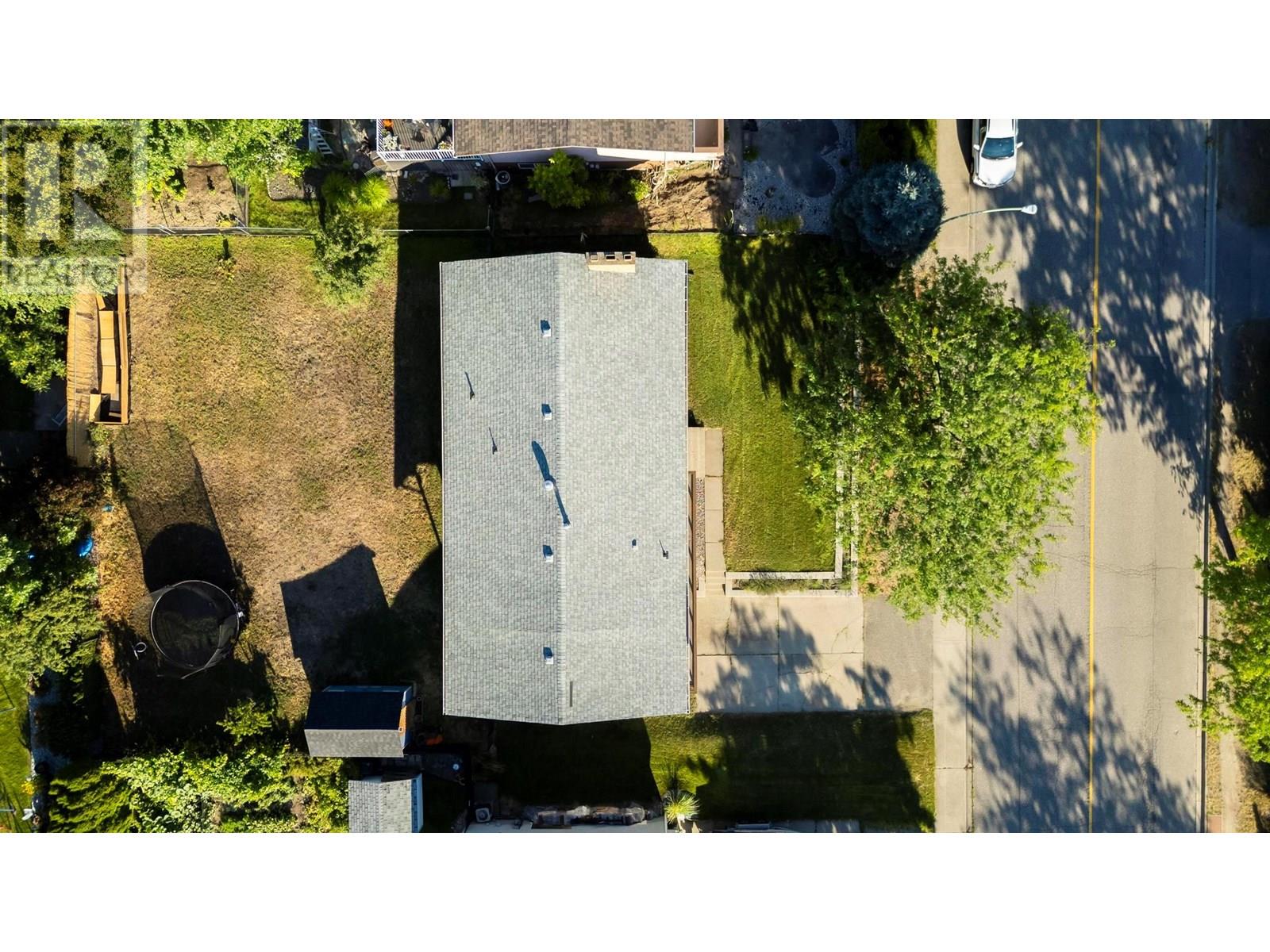 Photo 1 of 1154 Mountain Avenue, Kelowna BC