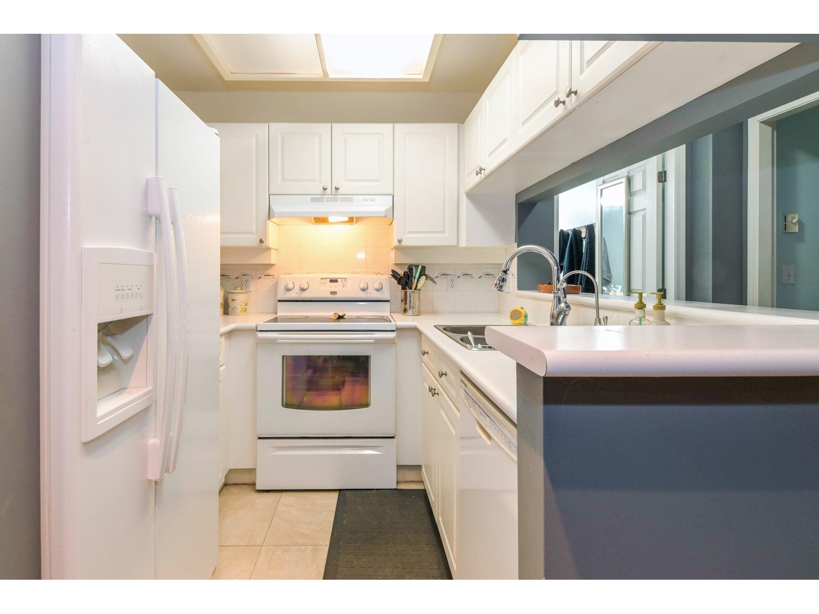 Photo 6 of 107 22015 48 Avenue, Langley BC