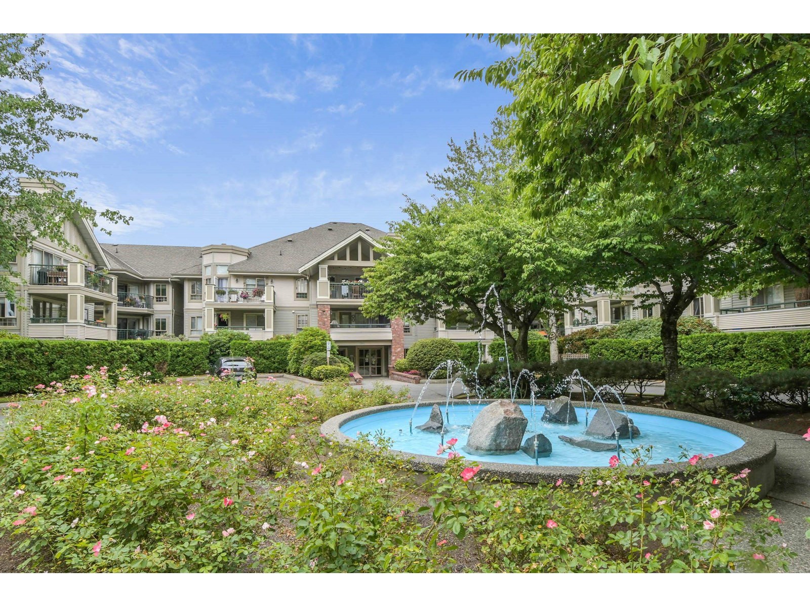 Photo 13 of 107 22015 48 Avenue, Langley BC