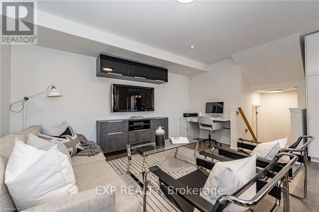 Photo 4 of 8 Stratus Street, Kitchener ON