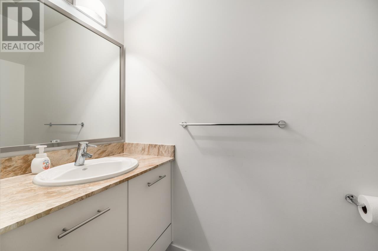Photo 13 of 1 3111 Corvette Way, Richmond BC