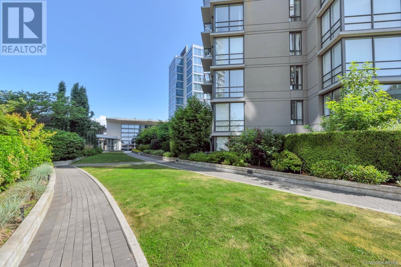 Photo 4 of 1 3111 Corvette Way, Richmond BC