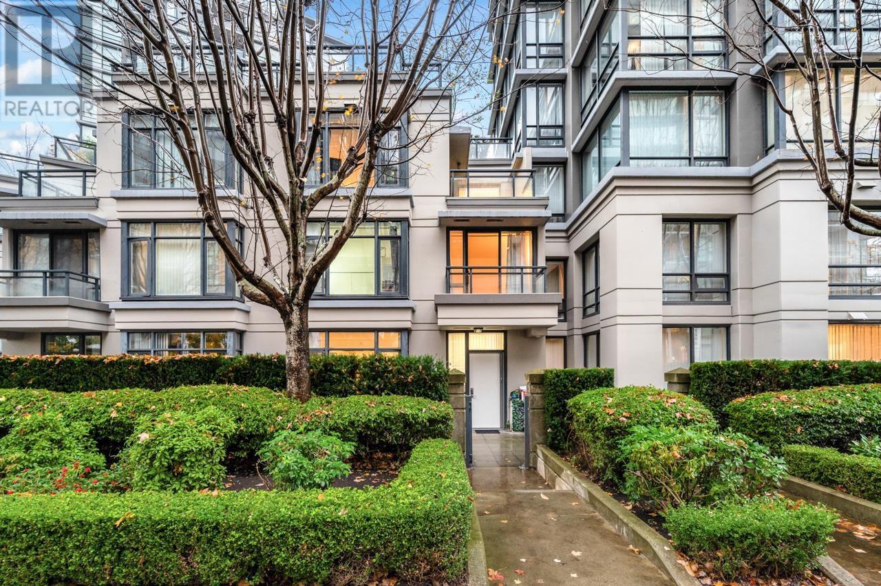Photo 1 of 1 3111 Corvette Way, Richmond BC