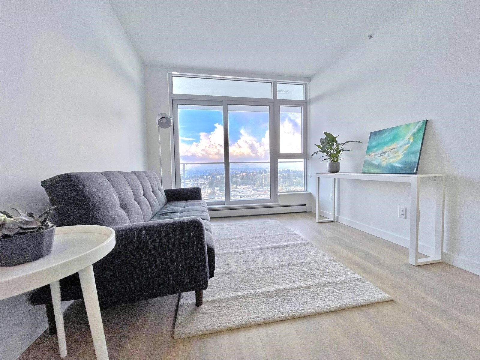 Photo 5 of 2501 13685 102 Avenue, Surrey BC