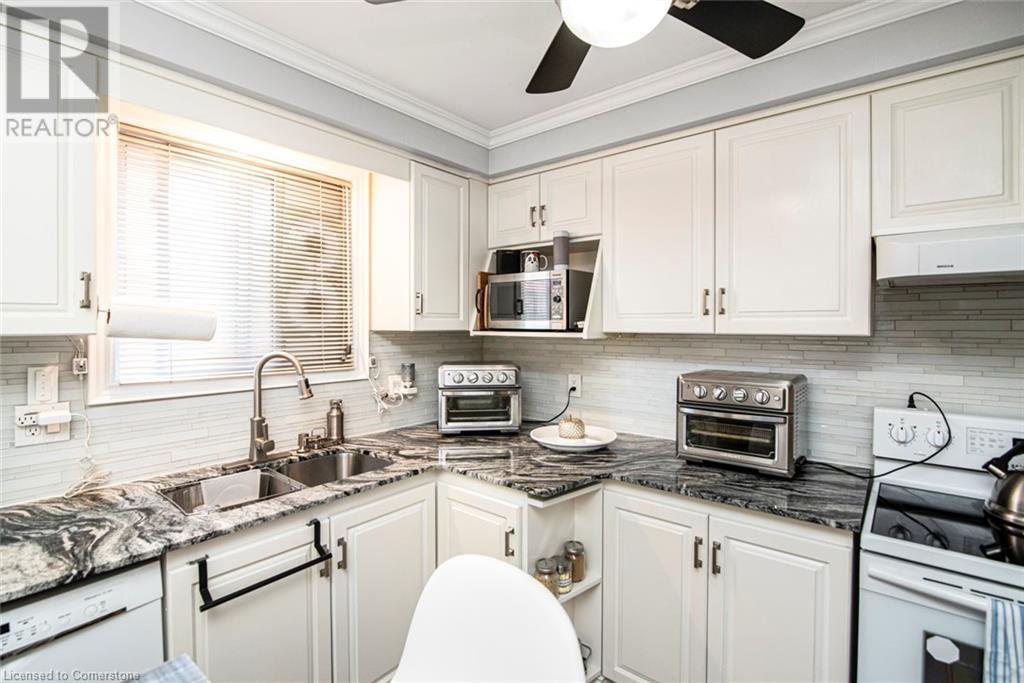 Photo 15 of 101 Victor Boulevard, Hamilton ON