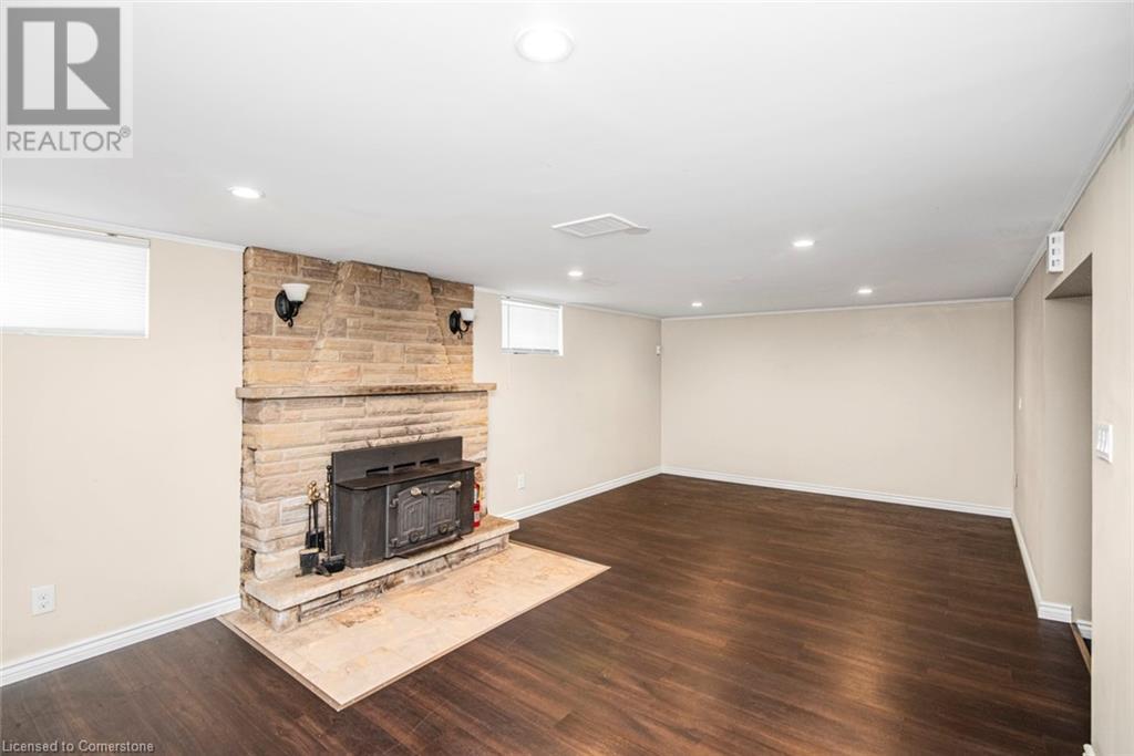 Photo 28 of 101 Victor Boulevard, Hamilton ON