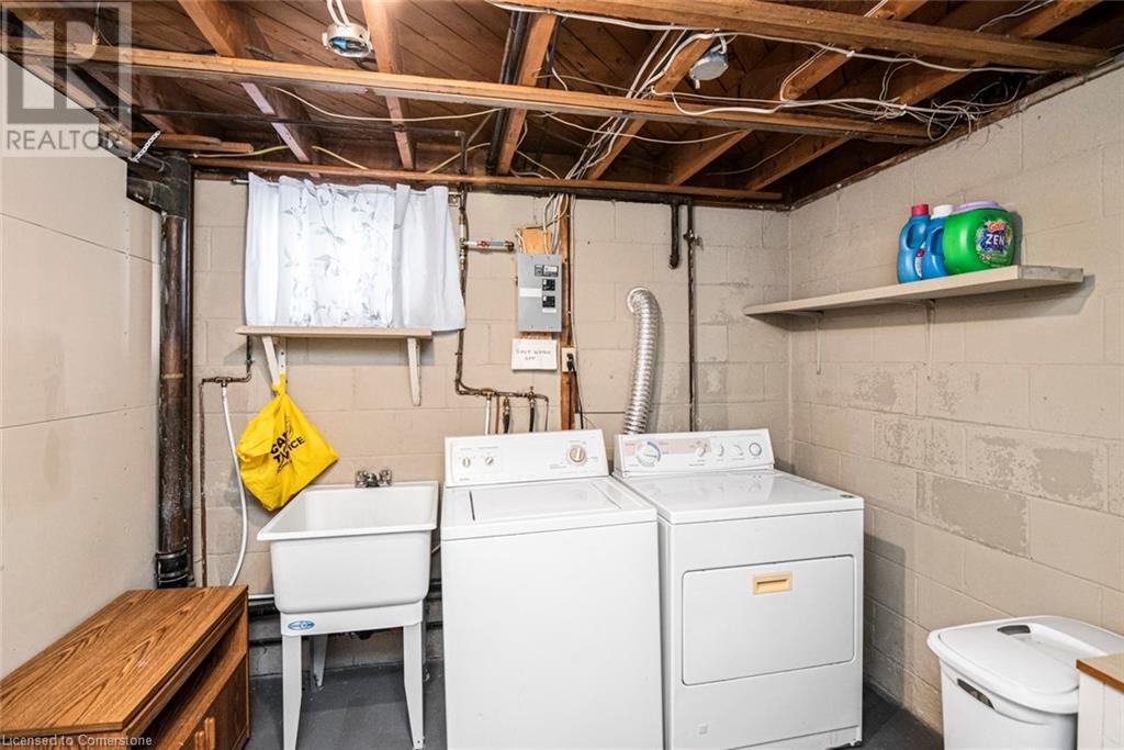 Photo 31 of 101 Victor Boulevard, Hamilton ON