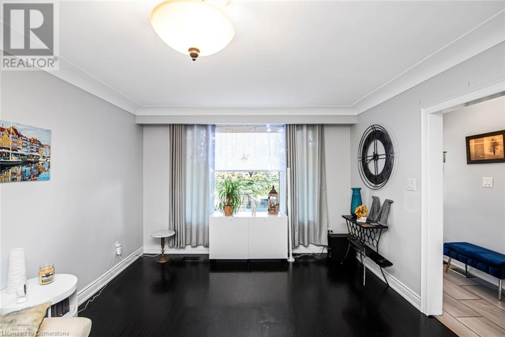 Photo 6 of 101 Victor Boulevard, Hamilton ON