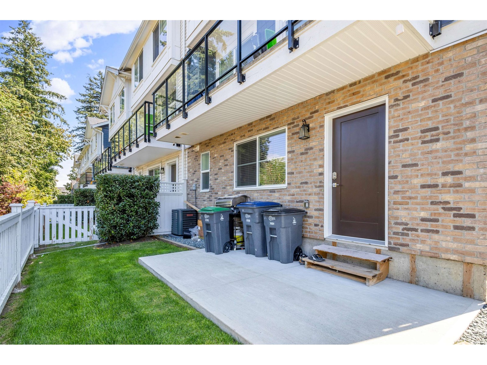Photo 27 of 1 14355 62 Avenue, Surrey BC