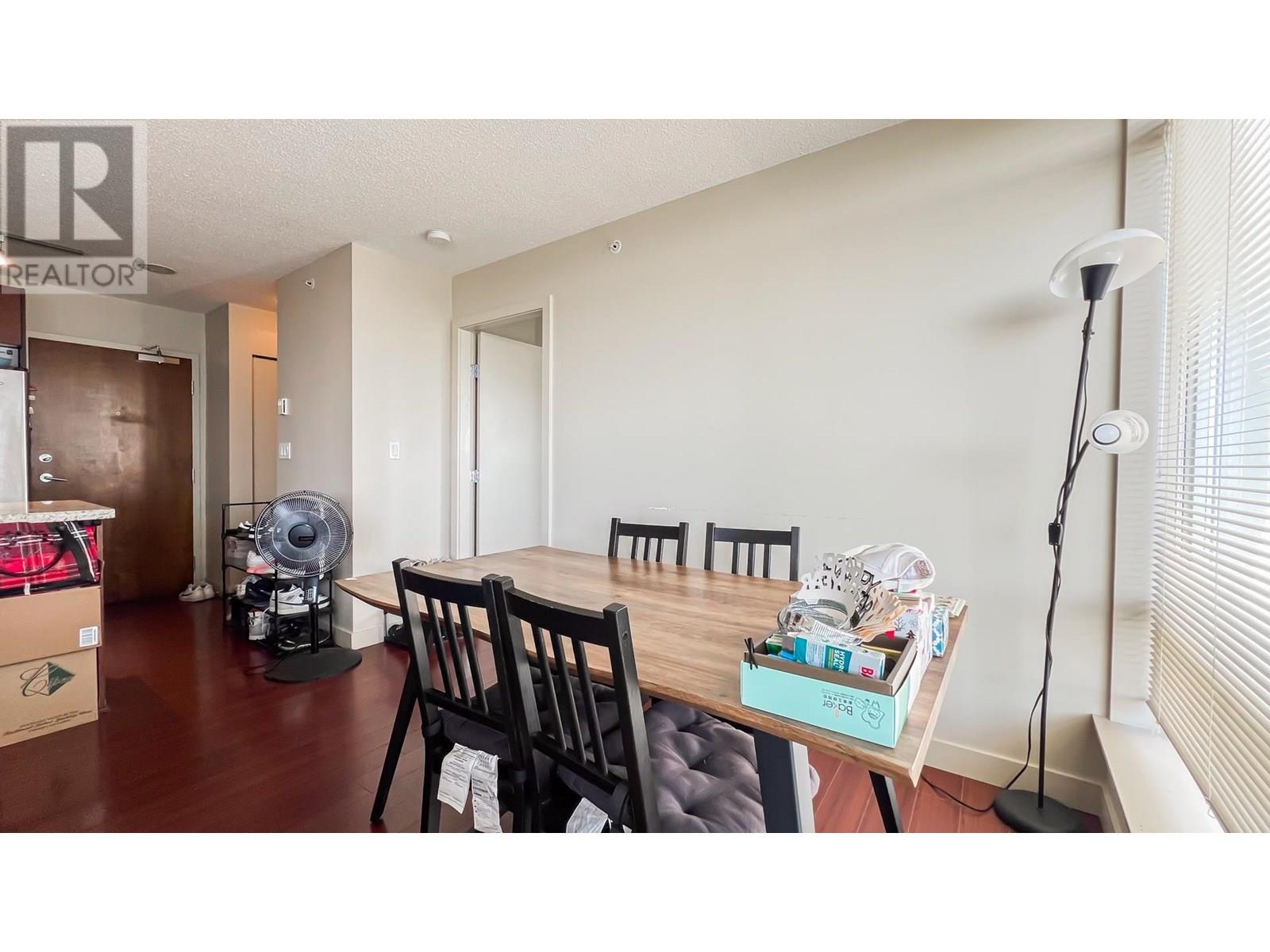 Photo 16 of 910 8280 Lansdowne Road, Richmond BC