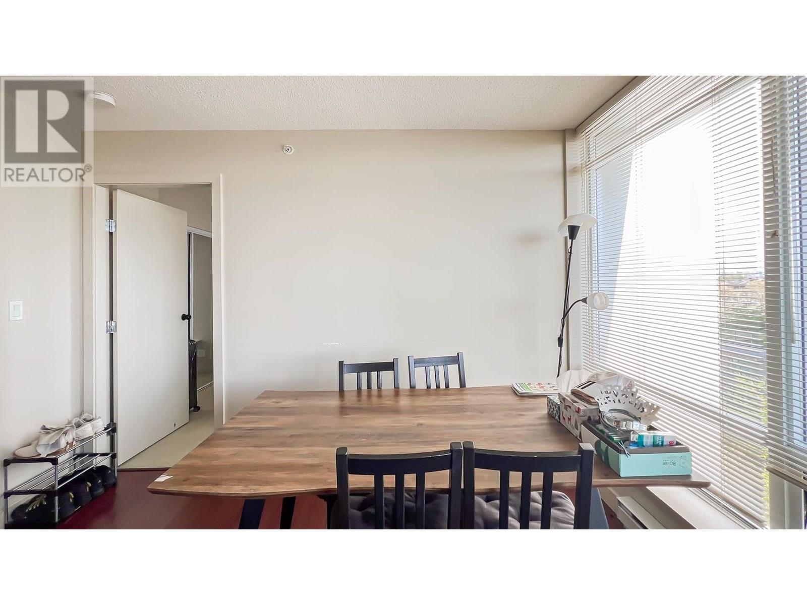 Photo 6 of 910 8280 Lansdowne Road, Richmond BC