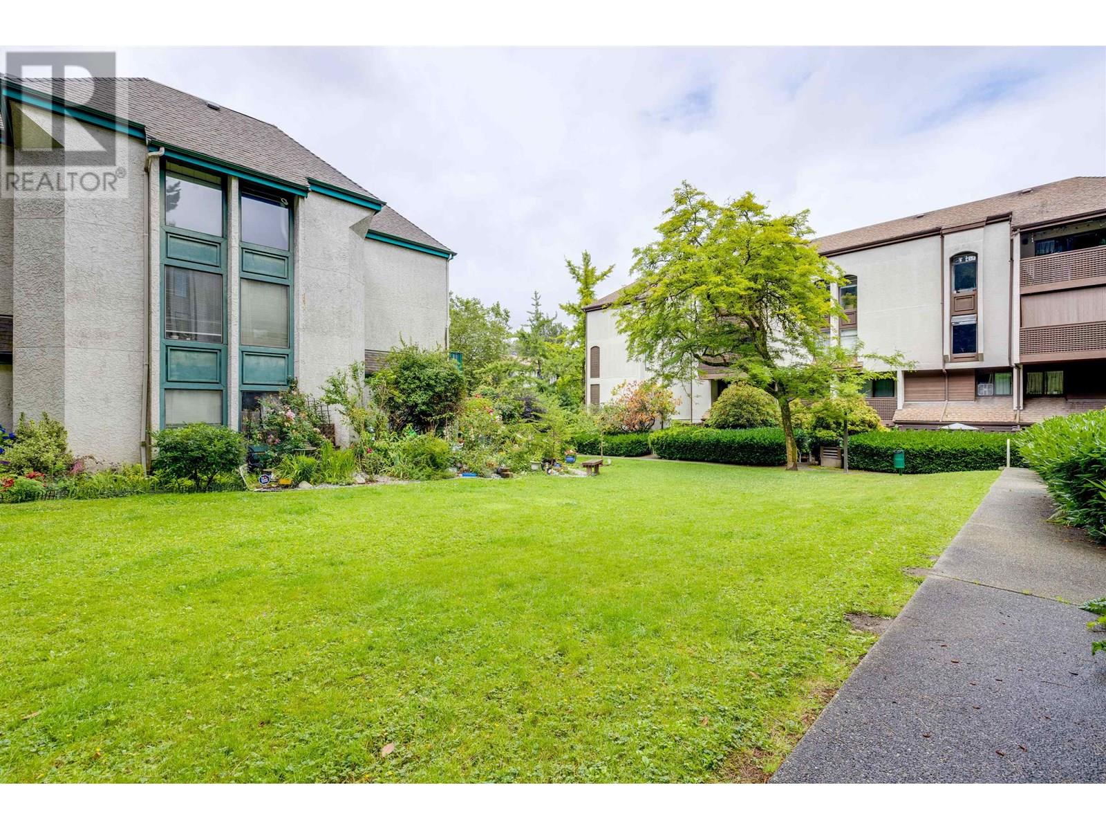 Photo 23 of 404 340 Ginger Drive, New Westminster BC