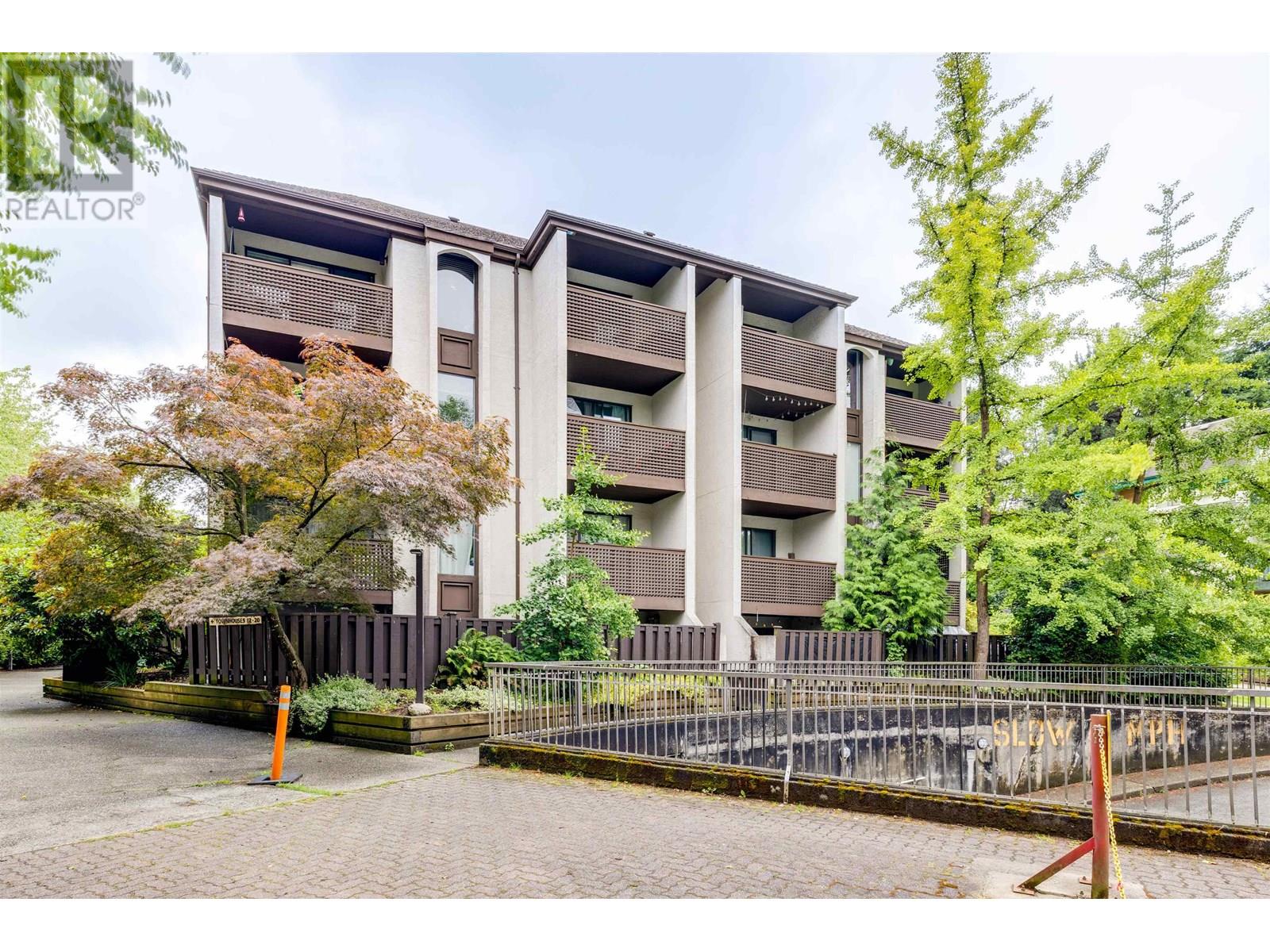 Photo 25 of 404 340 Ginger Drive, New Westminster BC