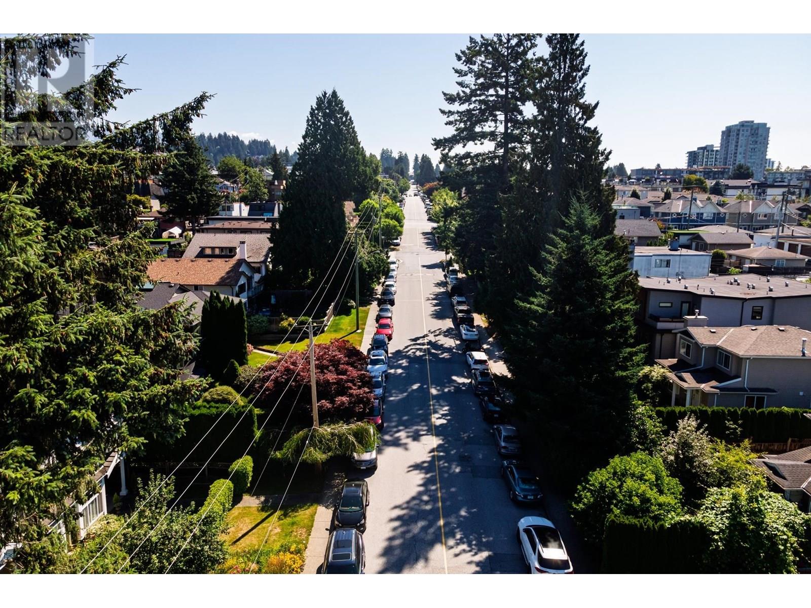 Photo 27 of 227 229 W 19th Street, North Vancouver BC