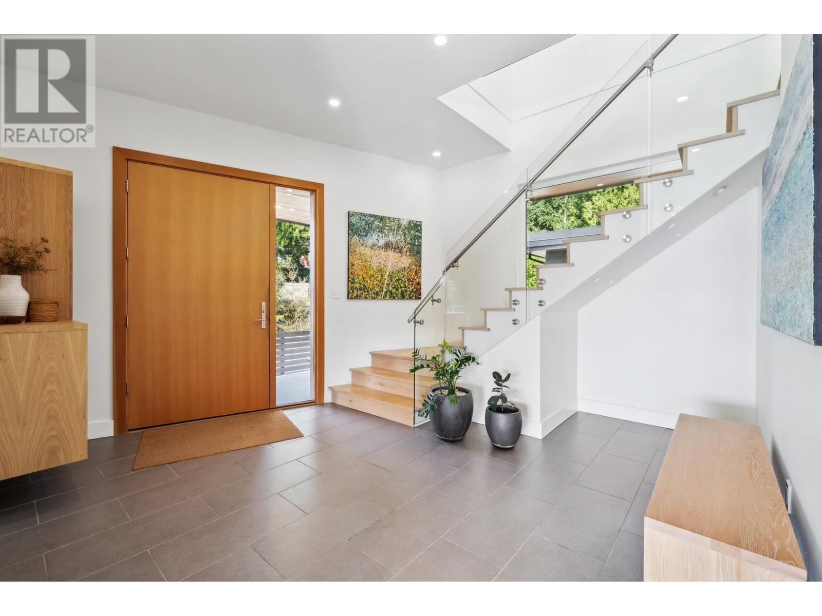 5577 INDIAN RIVER DRIVE, North Vancouver