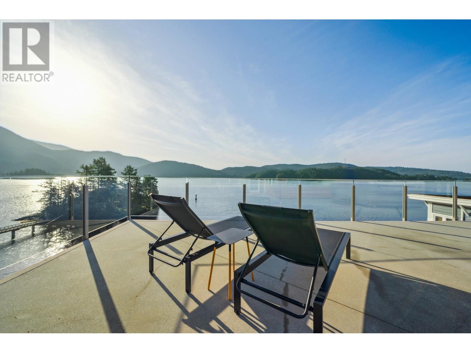 5577 INDIAN RIVER DRIVE, North Vancouver