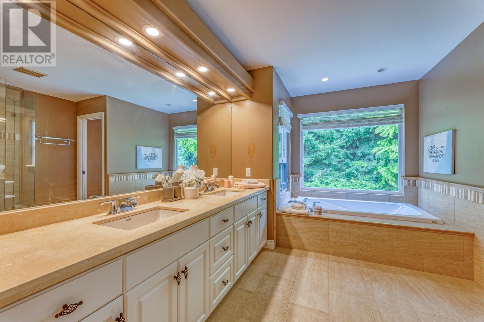 Photo 18 of 62 Hett Creek Drive, Port Moody BC