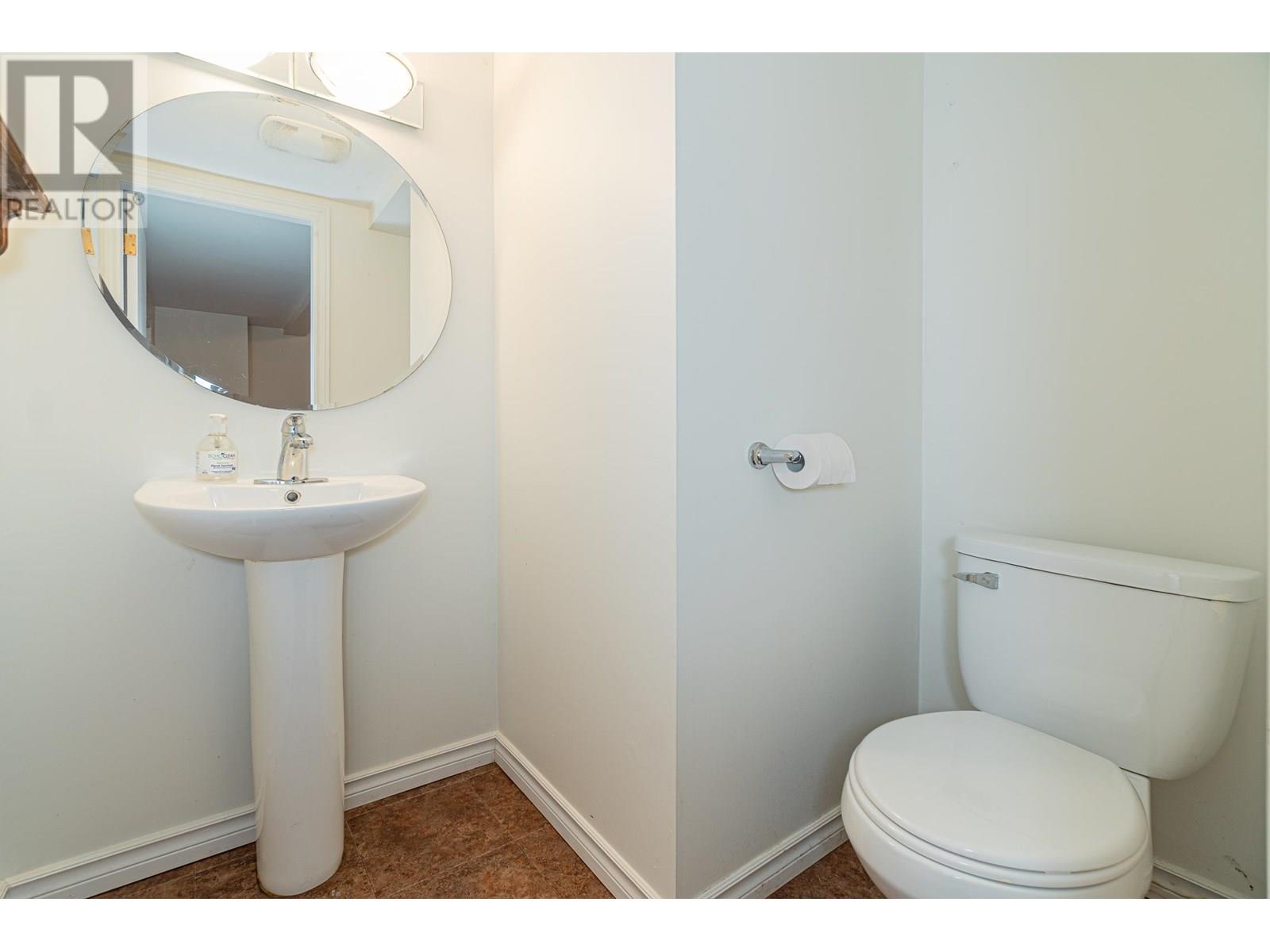 5725 CRANLEY DRIVE, West Vancouver