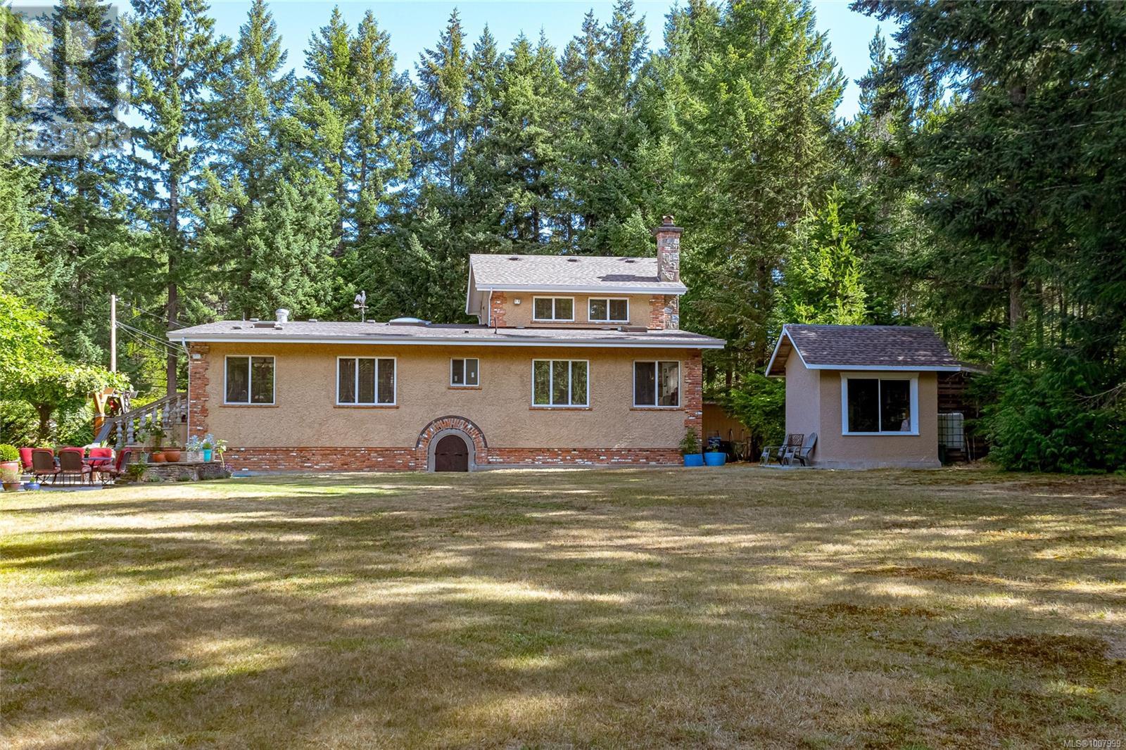 Photo 49 of 1980 Dorman Rd, Qualicum Beach BC
