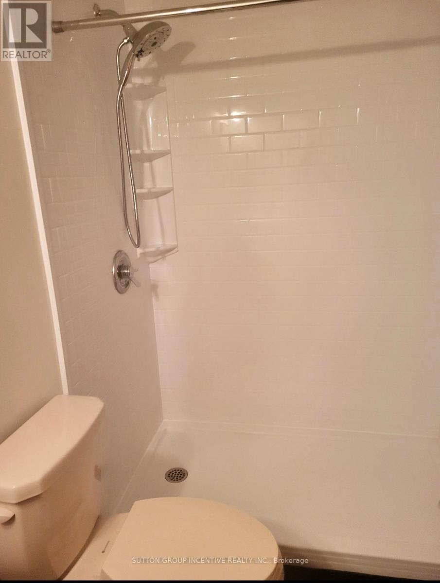 Photo 3 of 24 36 Margaret Street, Hamilton ON