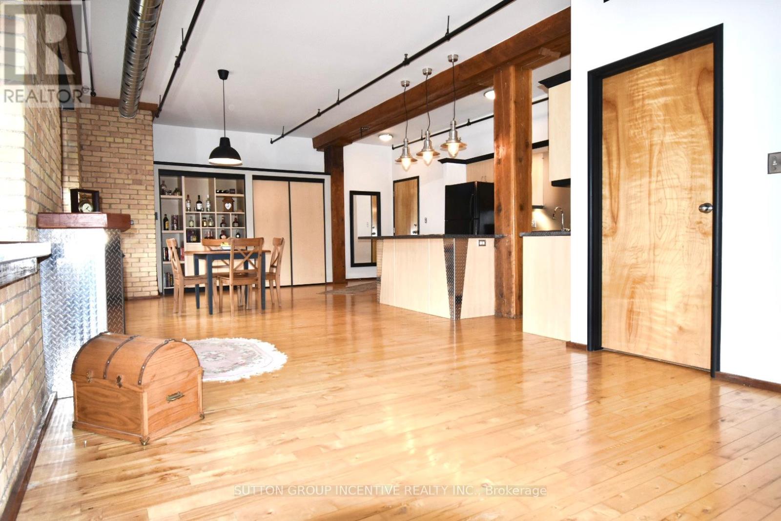 Photo 15 of 24 36 Margaret Street, Hamilton ON