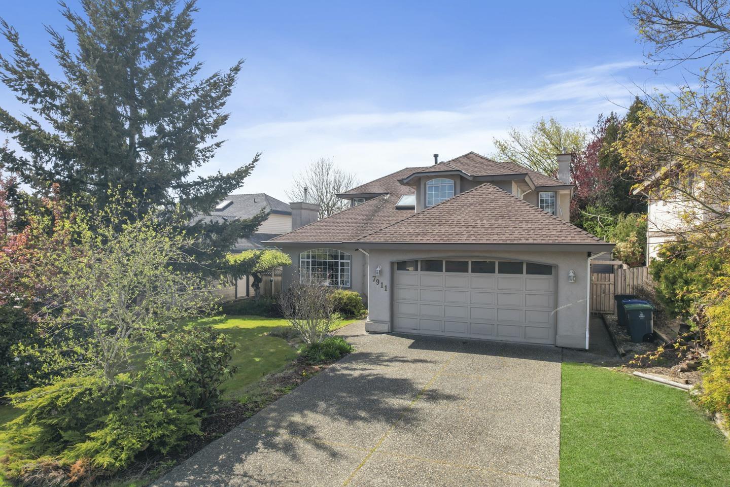 Photo 1 of 7911 164 Street, Surrey BC