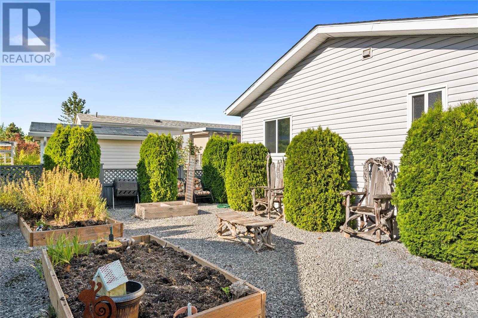 Photo 38 of 101 1833 Noorzan St, Nanaimo BC