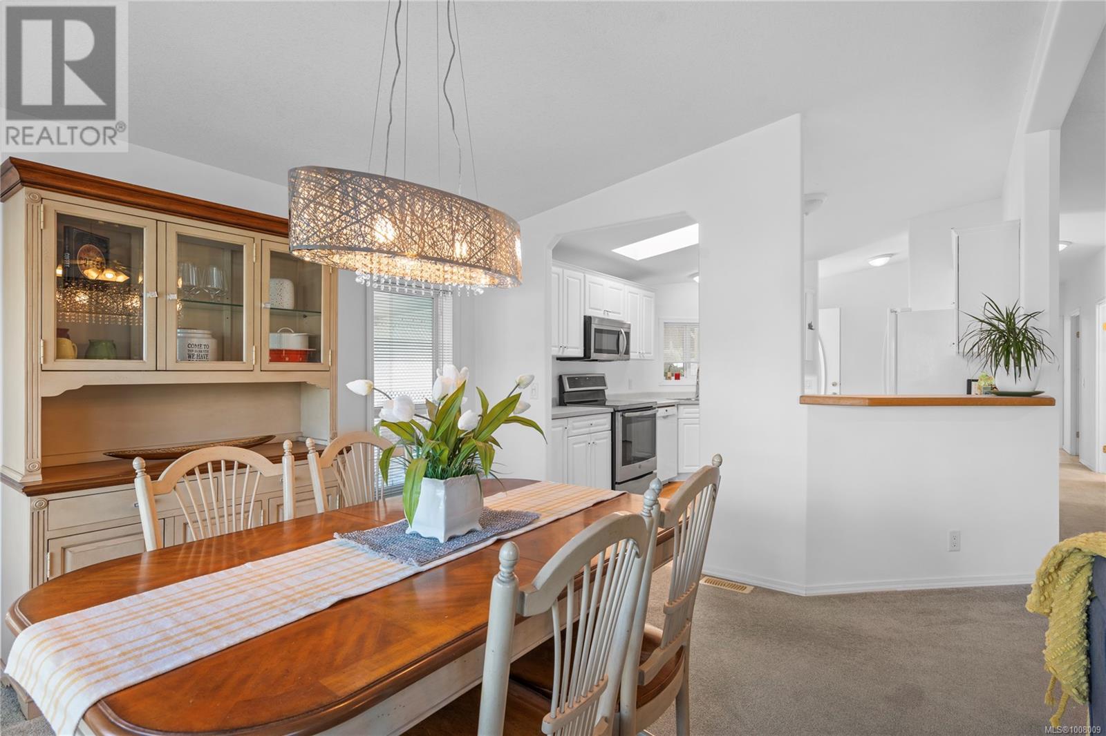 Photo 9 of 101 1833 Noorzan St, Nanaimo BC