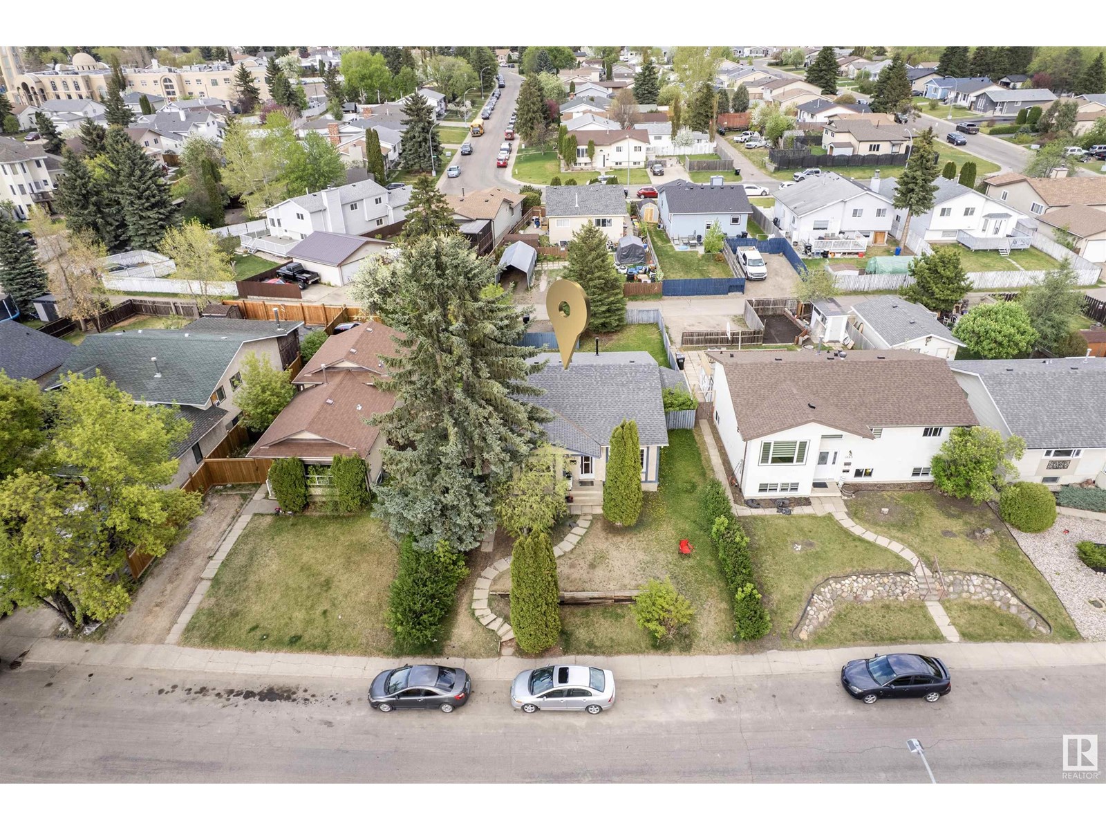 Photo 33 of 1027 61 St Nw, Edmonton AB