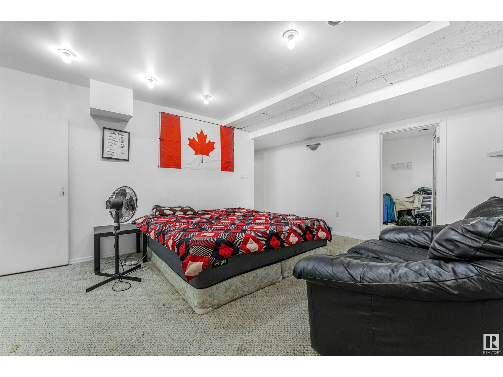 Photo 31 of 1027 61 St Nw, Edmonton AB
