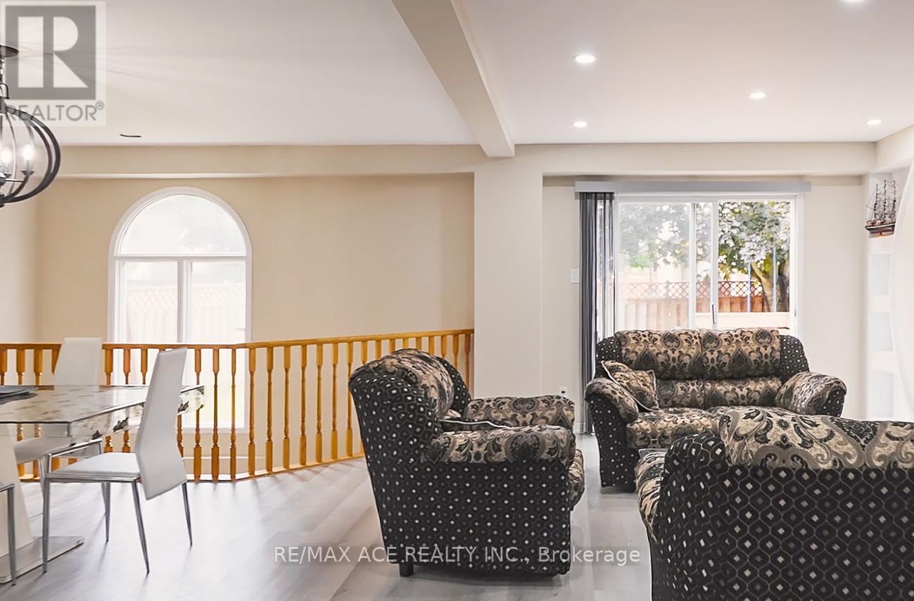 Photo 5 of 50 Soper Creek Drive, Clarington ON