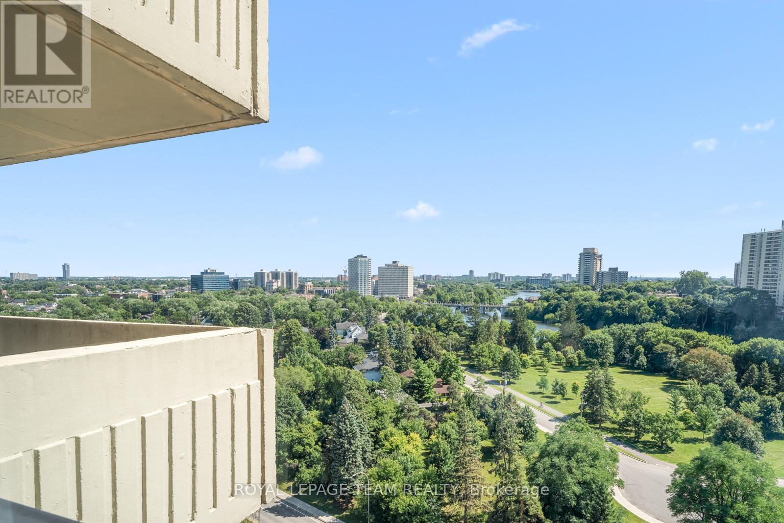 Photo 8 of 1508 40 Landry Street, Ottawa ON