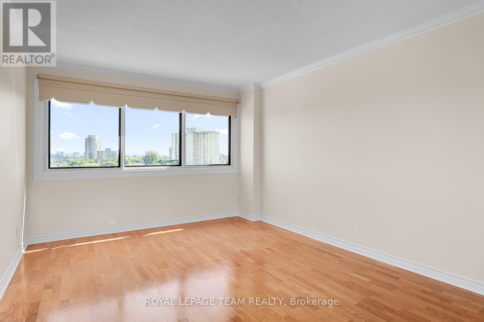 Photo 10 of 1508 40 Landry Street, Ottawa ON