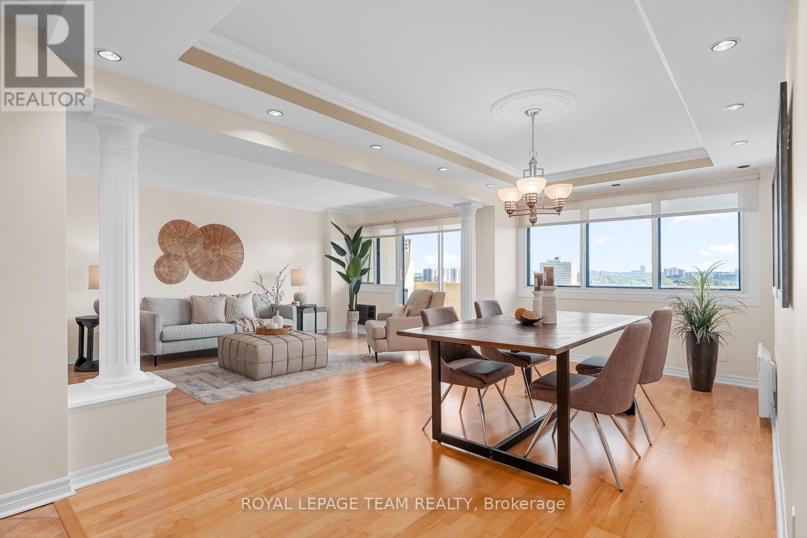 Photo 1 of 1508 40 Landry Street, Ottawa ON