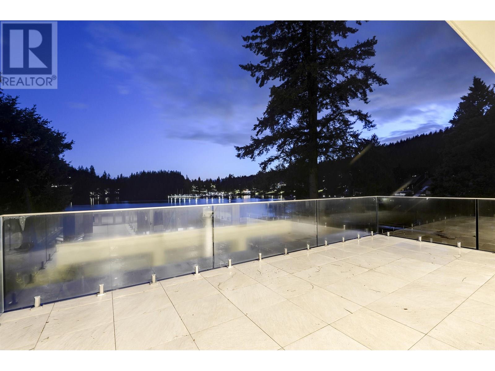 2724 PANORAMA DRIVE, North Vancouver