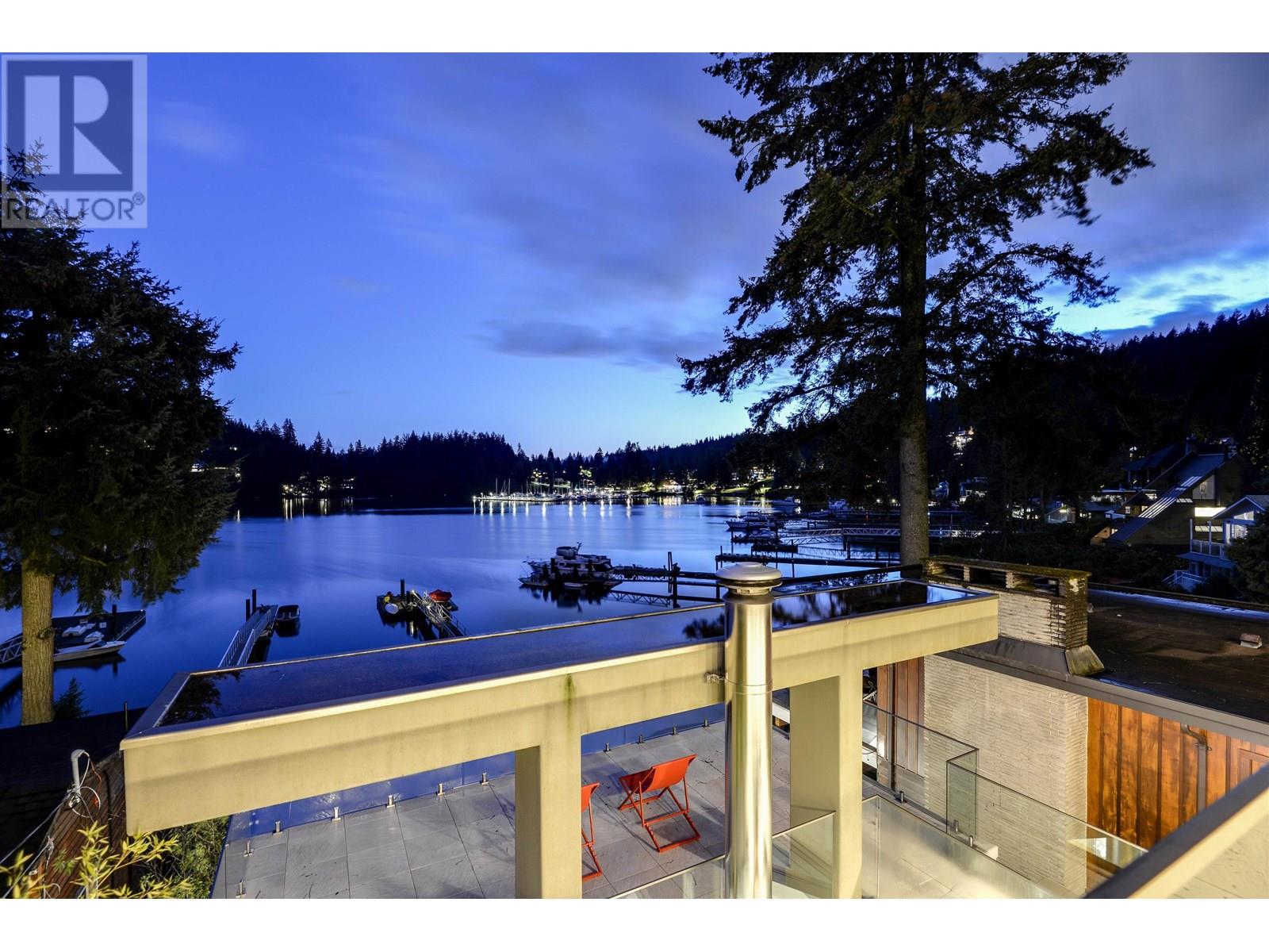 2724 PANORAMA DRIVE, North Vancouver