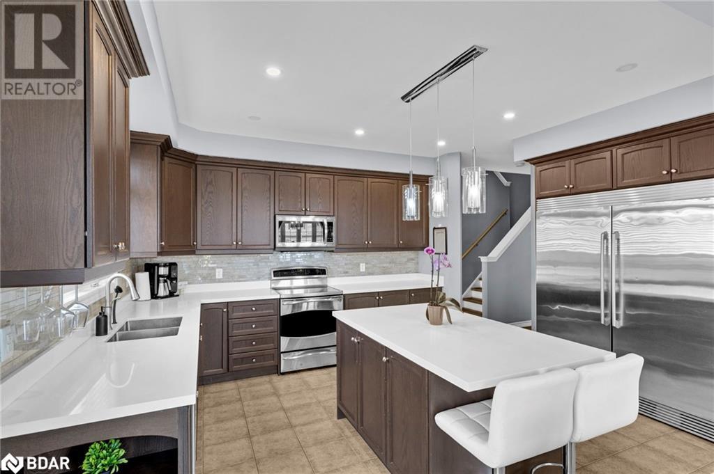 Photo 11 of 105 White Sands Way, Wasaga Beach ON