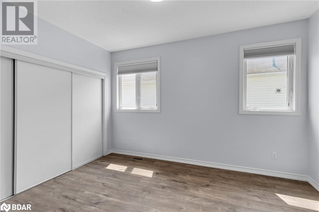 Photo 21 of 105 White Sands Way, Wasaga Beach ON