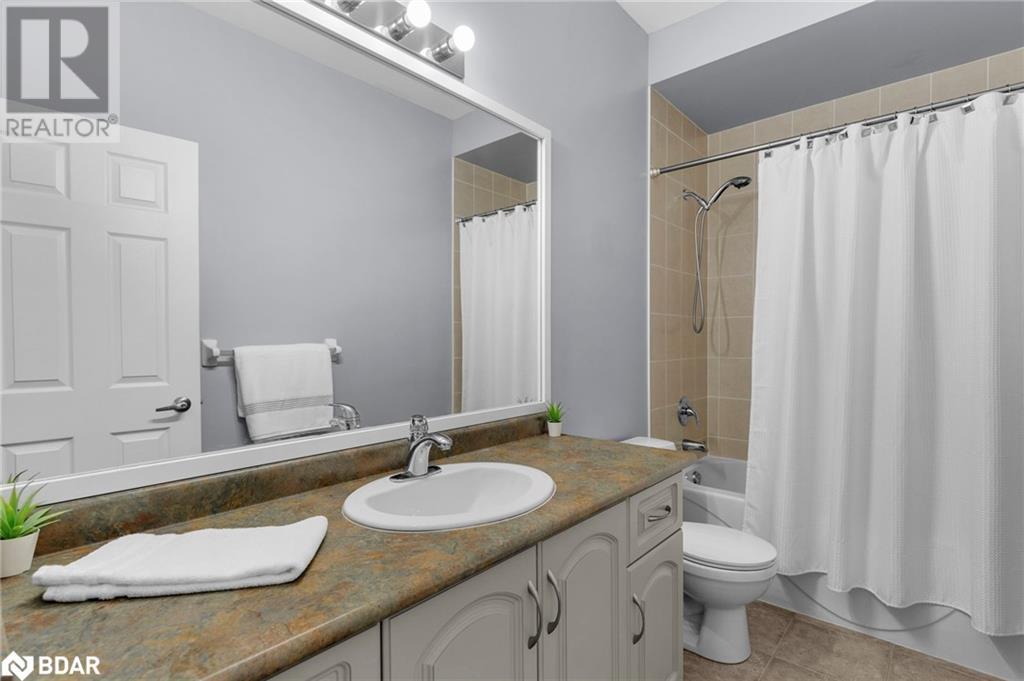 Photo 19 of 105 White Sands Way, Wasaga Beach ON