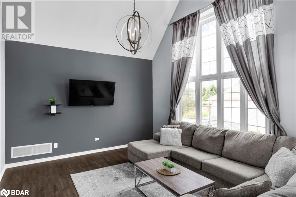 Photo 15 of 105 White Sands Way, Wasaga Beach ON